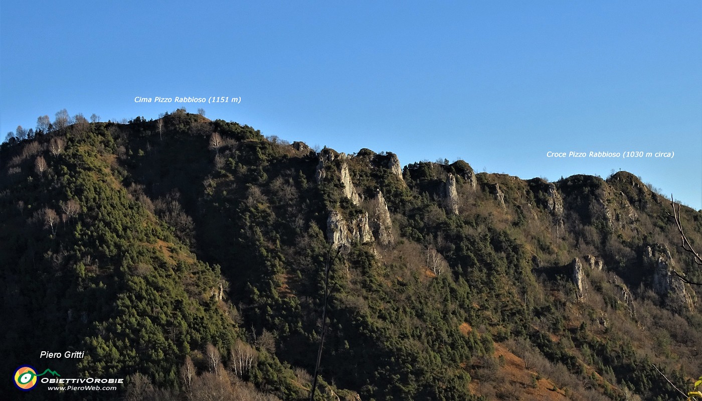 03 Ieri Cima del Pizzo Rabbioso da Salvarizza, oggi la nuova bella Croce da Bracca.JPG -                                